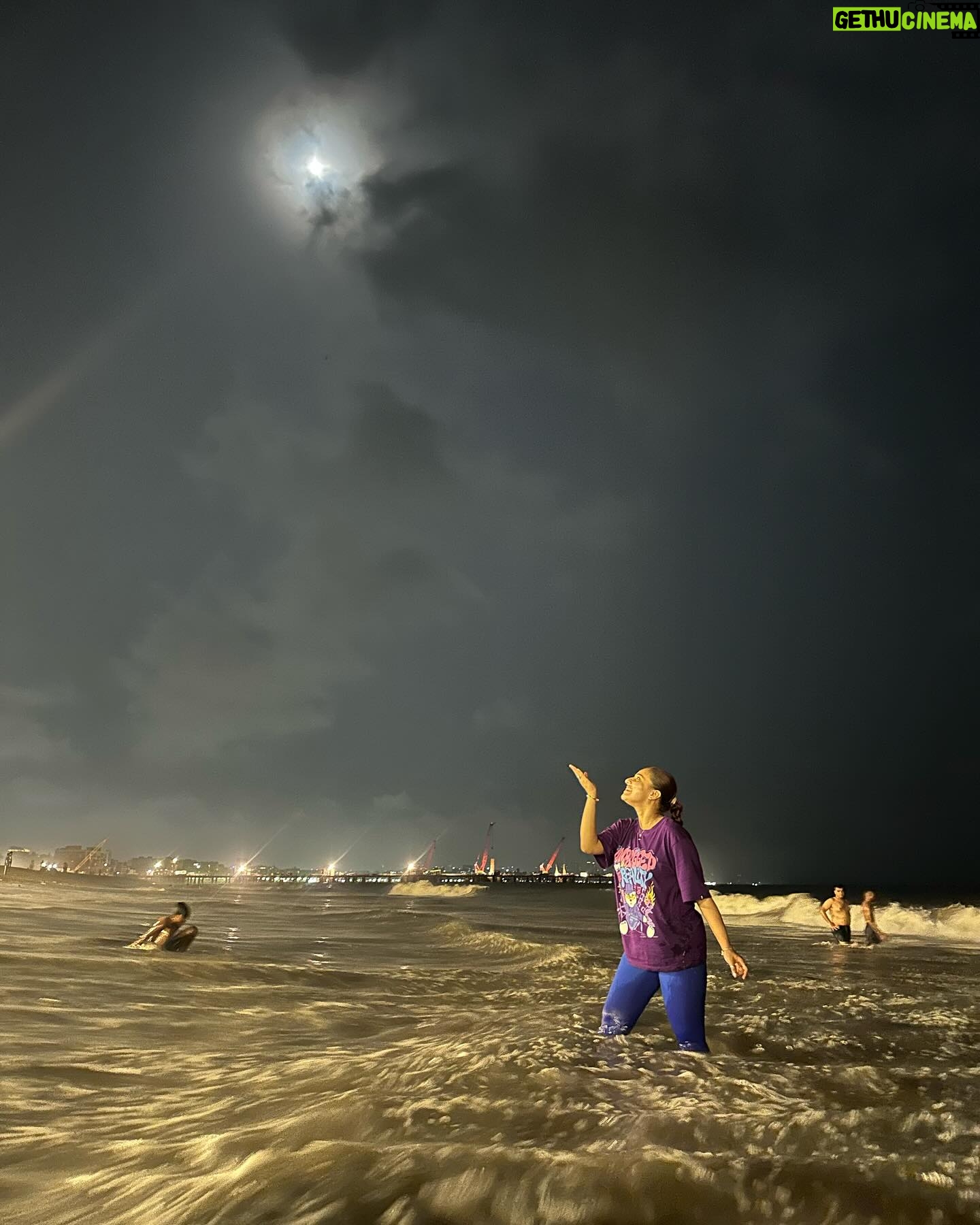 Pamela Mandal Instagram - Happy buddha Parama🙏🌷 #samundar #buddhapurnima #insta #dance #reels #life #lifestyle #instadaily #bts #beauty #lifestyle #bollywoodsongs #kahonapyarhai #sealife #sea #nightphotography #nightlife #universe #sprichuality ##spiritualjourney #blessed #goodvibes
