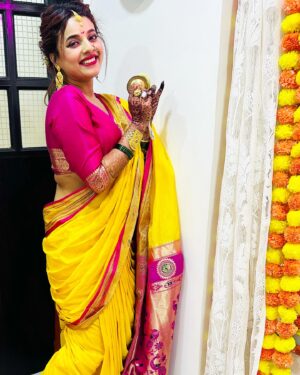 Pamela Mandal Instagram - Ganpati Bappa Mourya

#reelsinstagram #reels #dance #ganpatibappamorya #ganpatifestival #festivevibes #bts #harekrishna #krishna #bappamorya #gannu #ganpati #like #comment #krishna #gopi