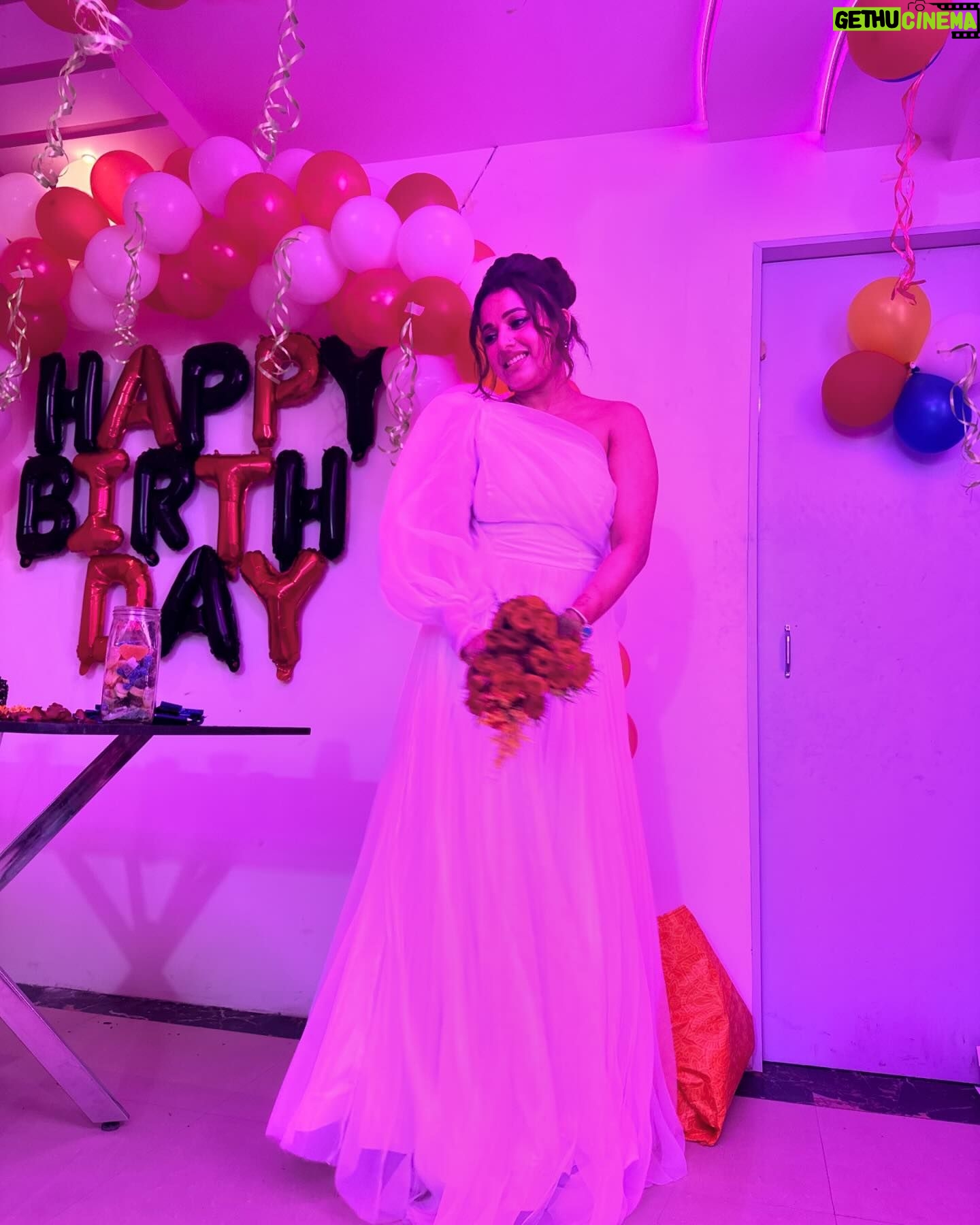 Pamela Mandal Instagram - Happy birthday to meš„³ #happybirthday #shiva #saree #trust #love #instagood #instagram #followforfollowback #followme #photooftheday #bhfyp #instalike #photography #l #instadaily #picoftheday #beautiful #myself #likeforfollow #fashion #smile #followers #bengali #followback #f #sareelove #likesforlike #birthdayop