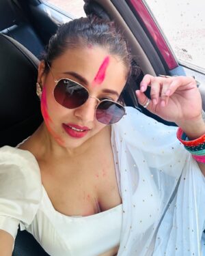 Pamela Mandal Instagram - #holifestival #holi2024 #celebration #iskontemple #holidancefestival #holiwithfriends #dholpurnima #iskonjuhu #reelkarofeelkaro #enjoyforever #enjoyevwrymomentofyourlife