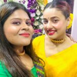 Pamela Mandal Instagram - Day 3 Celebration with Bappa💕 #ganpatibappamorya #गणपती२०२३❤️ #bengalifolk #folkdance #