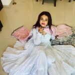 Pamela Mandal Instagram - Eid Mubarak #eid #eidcollection #explorepage #trust #love #instagood #instagram #followforfollowback #followme #photooftheday #bhfyp #instalike #photography #l #instadaily #picoftheday #beautiful #myself #likeforfollow #fashion #smile #followers #bengali #followback #f #sareelove #likesforlike