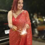 Pamela Mandal Instagram - Happy Diwali #festival #diwali #puja #ganpati #laxmipuja👣 #happydiwali #instagram #sareelove #bts