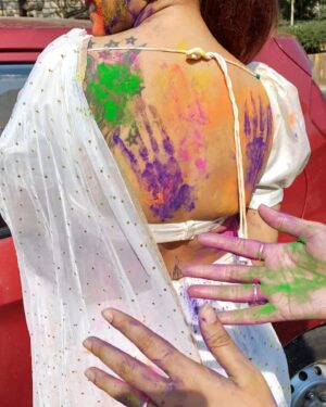 Pamela Mandal Instagram - Happy holi 🎨🎨🎨

#holifestival #holi2024 #celebration #iskontemple #holidancefestival #holiwithfriends #dholpurnima #iskonjuhu #reelkarofeelkaro #enjoyforever #enjoyevwrymomentofyourlife