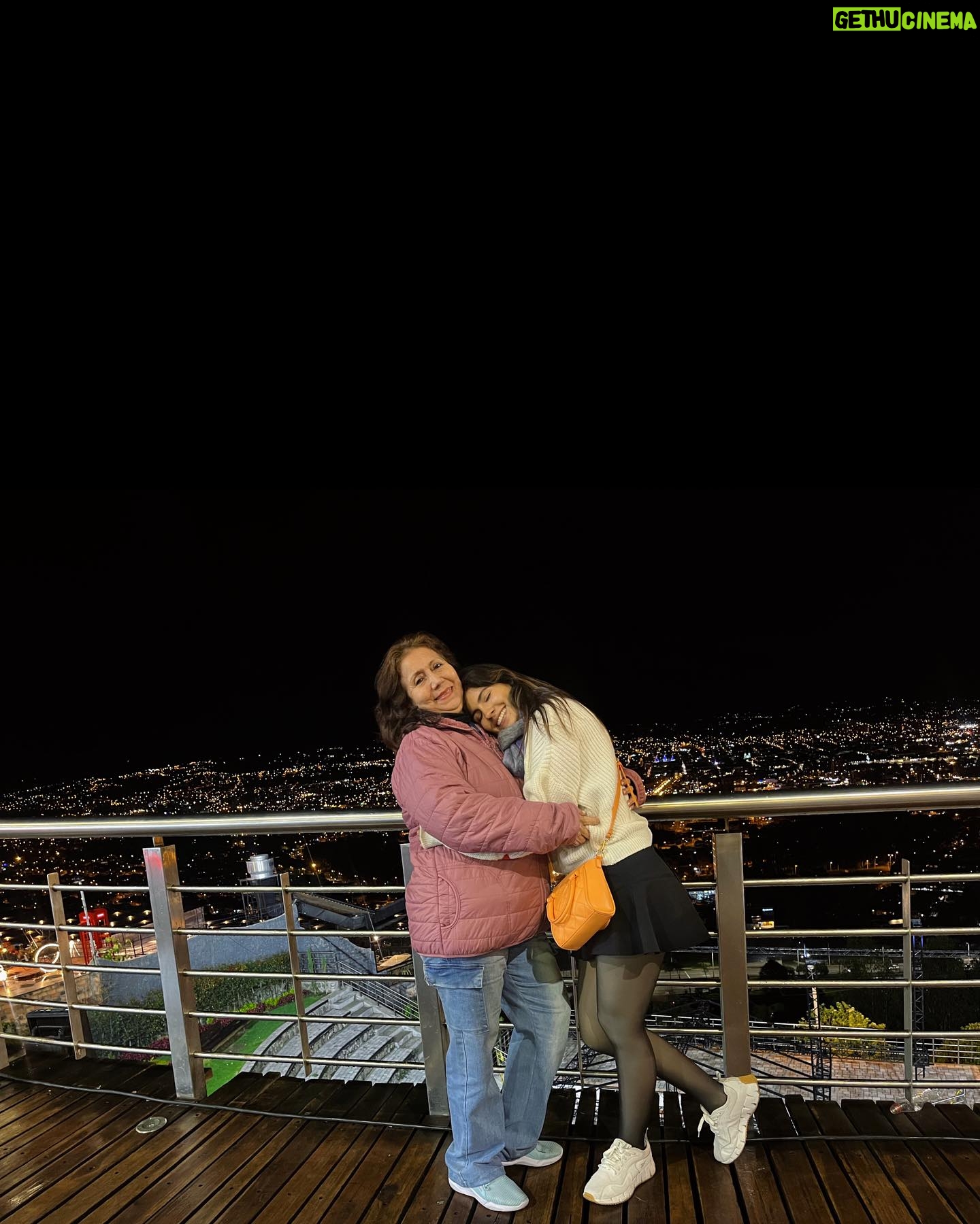 Pamela Sambrano Instagram - Día de la mujer con la mujer favorita de mi vida.