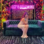 Pamela Sambrano Instagram - Animando fiestas since 1989 🤣 Esta profesión es maravillosa, nos permite hacer tanto; reír, llorar, conectar con personas de diferentes formas…la verdad es que el trabajo perfecto sí existe y estoy agradecida 🤍 Decreto un 2024 con trabajo divertido para todos. *lanza polvito de estrellas imaginario* ✨ ✨ 💫