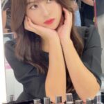 Pannin Charnmanoon Instagram - ✨TURN MY SHINE ON WITH THE NEW YSL LOVESHINE💄 . . “YSL LOVESHINE” เปิดตัวครั้งแรกในประเทศไทย ซื้อ LOVESHINE รุ่นใดก็ได้ รับฟรีน้ำหอม LIBRE L’ABSOLU PLATINE EDP 1.2ML และ LOVESHINE Balloon เมื่อช้อปครบ 6,000 บาท รับของขวัญอีก 4 ชิ้น และได้เล่น LOVESHINE Claw Machine ลุ้นรับรางวัลใหญ่เป็น LABUBU 📆2 - 8 พ.ค. 67 นี้ เท่านั้น!! 📍ชั้น 1 Beauty Galerie @Central Ladprao #YSLLOVESHINETH #YSLBeautyTH
