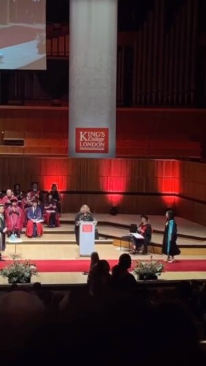 Pannin Charnmanoon Instagram - I’ma show you how to graduate👩🏻‍🎓💖

#graduation #graduate #mastersdegree #kcl #ForeverKings