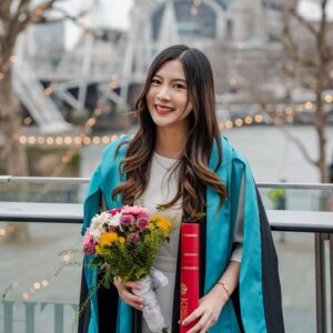 Pannin Charnmanoon Instagram - KCL Grad👩🏻‍🎓✨ Done my Master’s Degree! 
Hope you could see me, dad💖
#kcl #ForeverKings 
🦁❤️