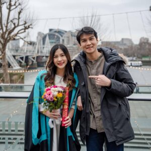Pannin Charnmanoon Instagram - KCL Grad👩🏻‍🎓✨ Done my Master’s Degree! 
Hope you could see me, dad💖
#kcl #ForeverKings 
🦁❤️