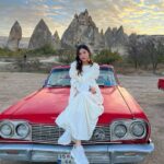 Pannin Charnmanoon Instagram - Sunrise in my eyes☀️🚗 #cappadocia #türkiye