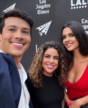 Paola Paulin Instagram - Back home to Los Angeles for @laliff_ thank you for having me !, proud to be a Latina filmmaker and actress in Hollywood, loved seeing my friends @reynaldo_pacheco 
-

De regreso a casa en Los Ángeles para @laliff_ ¡gracias por invitarme!, orgullosa de ser productora y actriz latina en Hollywood, me encantó ver a mis amigos @reynaldo_pacheco @miss.dynamita