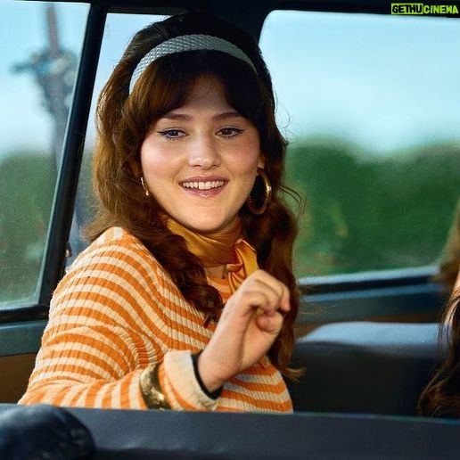 Paola Perrin - 5.5K Likes - Merciiiii pour l’accueil que vous faites à Belle c’est fouuu 💛
1. CC c mwaa dans le bus
2. « Supeeeer Pao supeeer »
3. Mes clones d’amour
4. Entre de boooones mains