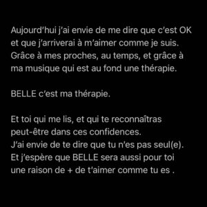 Paola Perrin Instagram - Belle sera dans vos oreilles ce soir à minuit, et je ne pouvais pas vous laisser la découvrir sans vous dire ces quelques mots 🐣 (un peu long à lire oui deso)
En tout cas, j’espère du fond du cœur que Belle résonnera dans vos cœurs. 💛

Le clip sera dispo dès demain à 11h. Soyez au RDV 👀 

@romainbotti merci pour tout tout tout 🙏🏼

@gabrielleriouah merci pour cette pépite de Clip 📽️✨

@jonathancagne @julienrxl @romainbotti merci pour cette magnifique real et pour la patience après nos  1245 versions 🎛️

@hugolardenet merci pour ton talent de folie 📸

@playtwolabel @sonymusicpubfrance @cellar_____ merci de croire en moi 🤝🏼