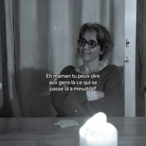 Paola Perrin Instagram - Deux jours maintenant que « Bric à brac » est entre vos mains et vous lui avez déjà envoyé beaucoup d’amour alors merci pour ça. 🤍 

Il est temps maintenant de remercier l’équipe formidable qui a travaillé avec moi sur cet EP. 

En tout premier merci @romainbotti de croire en moi et en ma musique depuis le début. Merci pour ton soutien,ta patience, et ton écoute. Merci pour l’humain et le producteur hors pair que tu es. Bref merci pour tout ! ✨ 

Énorme merci vous deux @jonathancagne et @julienrxl pour votre talent fou. Merci de savoir toujours mettre en beauté les idées et les chansons que je sors de mon placard. Merci merci merci ❤️‍🔥 

Merci à toi @vinchamusic pour tes mots et ta justesse sur « Ma gueule ». Quel plaisir de travailler avec toi et quel génie tu es, c’est presque illégal tout ça. 
Merci aux talentueuses @mariealixmusic et @marionelantrigo pour ces si belles cordes sur « Ma gueule » 🎻 

Merci à toi @marso_ltp pour « Chiffon », j’ai pris tellement de plaisir à bosser avec toi sur ce titre. Ton talent est aussi exceptionnel que l’humain que tu es alors merci pour ça 🙏🏼

Merci évidemment à @sonymusicpubfrance @jcbrgeois d’avoir cru en moi dès le début. 
Merci @playtwolabel @alexnatafb @emmanuelledehosson pour le soutien sans faille. 
Merci à ma formidable équipe promo @amandine_chicot 
@alexandracolas_ @sabrinamaurice 
 
Enfin, merci à vous, qui écoutez ma musique. 
Merci de la faire vivre, merci pour vos mots, vos partages, vos sourires que je croise et qui me donnent tant de force. 
C’est aussi et en grande partie pour vous tout ça. 🤍

En fait, merci à toutes ces personnes qui de près ou de loin ont contribué à la mise en lumière de ce projet.
J’y ai mis tellement de cœur, j’espère qu’il voyagera aussi loin et aussi longtemps que possible. 🎈 

Bref, vous avez compris, MERCI 🤍 

À l’origine de ces pépites de photos 📸 @hugolardenet 
💄💇🏻‍♀️ @marineokt.mua 
👖  @initialsbab