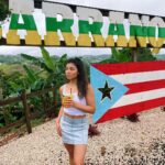Paola Andino Instagram - Puerto Rico se ve lindo hasta en google maps ❤️☀️🌴🌊🍹