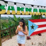 Paola Andino Instagram - Puerto Rico se ve lindo hasta en google maps ❤️☀️🌴🌊🍹