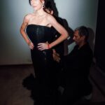 Paola Krum Instagram - Noche de los Martín Fierro ! Gracias amigo querido @jorgeoleon @atelierpucheta ..vestido soñado ❤️ @fabianpaz ♥️ @justaosadia @rubirubioficial Y gracias por los mensajes amorosos y el cariño de siempre que me llenan de alegría 💕