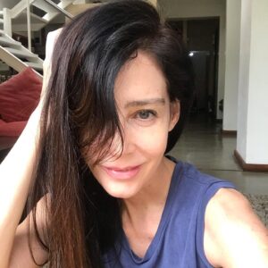 Paola Krum Instagram - Domingo 🌧