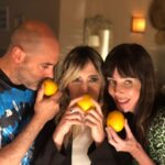 Paola Krum Instagram - Reírse mucho y disfrutar con la gente con la que uno trabaja...y quererlos @memefunes @aruzzireal @sebaprestaok #elprimerodenosotros ❤️