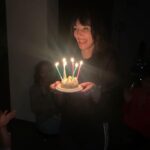 Paola Krum Instagram - Feliz cumple para mí !!!!! Feliz de festejar mi vida,mis amores, mi familia ,mi trabajo,las risas,los mimos, la complicidad,los amigos de siempre,los nuevos amigos… Festejar el encuentro y la fortuna de estar rodeada de tanto amor, GRACIAS ❤️ Y muchas gracias por sobre todo a @croquemadamevillacrespo por el disfrute de sus DELICIAS y la atención amorosa e increíble!!!!!❤️❤️❤️❤️❤️❤️