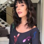 Paola Krum Instagram - Nuevo evento de presentación de prensa de #elprimerodenosotros Gracias al genio de @nanogmd por el maquillaje y peinado increíbles!!!! Gracias @jazminchebar por la ropa siempre DIVINA ❤️
