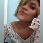 Paola Lázaro Instagram - buenas noches familia 🌙