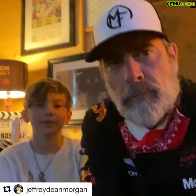 Paola Lázaro Instagram - 🤗Gracias Jeffrey & Gus & Hilarie😸🤗 This made me laugh so much! #Repost from @jeffreydeanmorgan “Hey y’all. Tonight on #Fridaynightinwiththemorgans, @amcthewalkingdead showrunner extraordinaire, and our good pal, the one and only @angelakkang, and... gus’ new favorite... PRIIINNCCEEESSSSSS! The absolutely talented and charming @paola__lazaro! See you at 10pm on @amc_tv xoxojdandthedude “