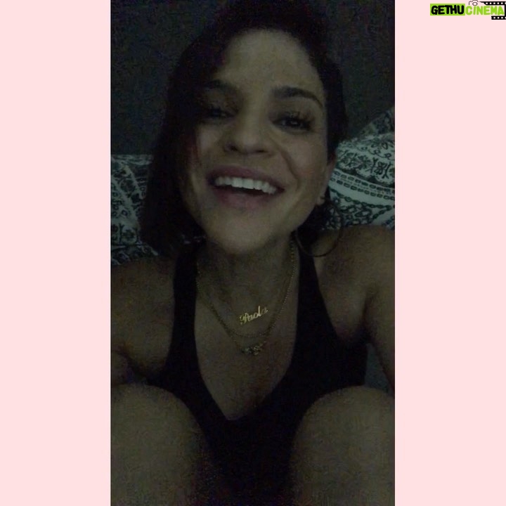 Paola Lázaro Instagram - Thank you to everyone who tuned in to The Walking Dead panel @ Comic Con! It was my first Comic Con and I had a lovely experience 😊