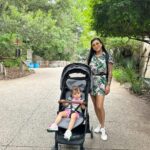Paola Shea Instagram - Mommy and Daughter’s weekend @dallaszoo @rosewoodmansionturtlecreek