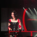 Paparwadee Chansamorn Instagram - สนุกมาก!!! 🔥 หาคำไหนมาแทนไม่ได้ ดีเกิน จะเครซี่ ❤️👑✨ #itzy_borntobe_bkk #itzy_world_tour #midzy @itzy.all.in.us