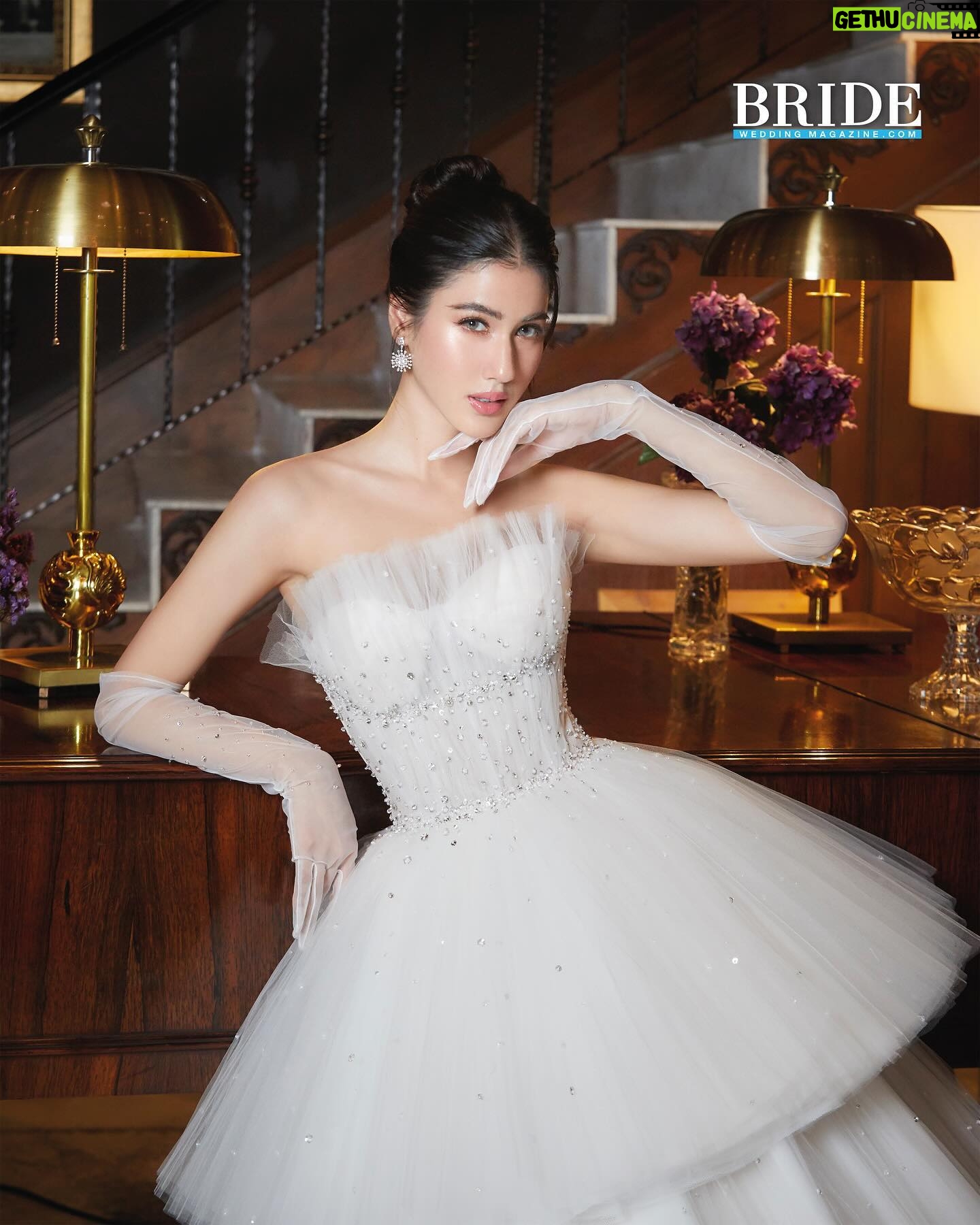 Paparwadee Chansamorn Instagram - ฝาก Fashion set ใน Bride Magazine @bridemagazine_official เร็วๆนี้ด้วยนะค้า 💕✨💍