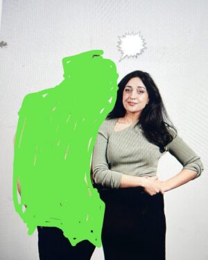 Parisa Amiri Instagram - Vi ska höras via podcast igen! Äntligen? Släng ut en gissning om vem jag ventilerar samtiden med varje fredag. Och ägnat en arbetsdag åt att anonymisera. Röster där röster finns (snart).