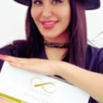 Parisa Roshani Instagram – لايك و كامنت شما منو فعال تر ميكنه براي ساخت ويديوهاي #آموزشي بيشتر براي شما 🍓 #رژلب دائم ميتونه خيلي جذاب باشه 

🥰كيا دوست دارند برنده من بشن و 💝هديه بگيرند 
فعاليت كن و هديه بگير به ارزش ٨ ميليون 
اون هديه انجام كار لب توسط خودم ميباشد

نظرتو درباره رژ لب بنويس 
يكي از دوستاي واقعيتو تگ كن 

و بعدش بيا افيس من و هديتو بگير 
👇🏻👇🏻👇🏻👇🏻👇🏻👇🏻👇🏻👇🏻👇🏻👇🏻👇🏻👇🏻 شماره سفارش محصول :09120030892