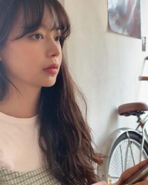 Park E-hyun Instagram - 🐋