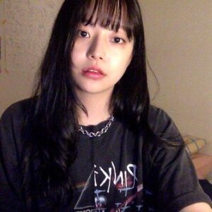 Park E-hyun Instagram - Black hair~€€