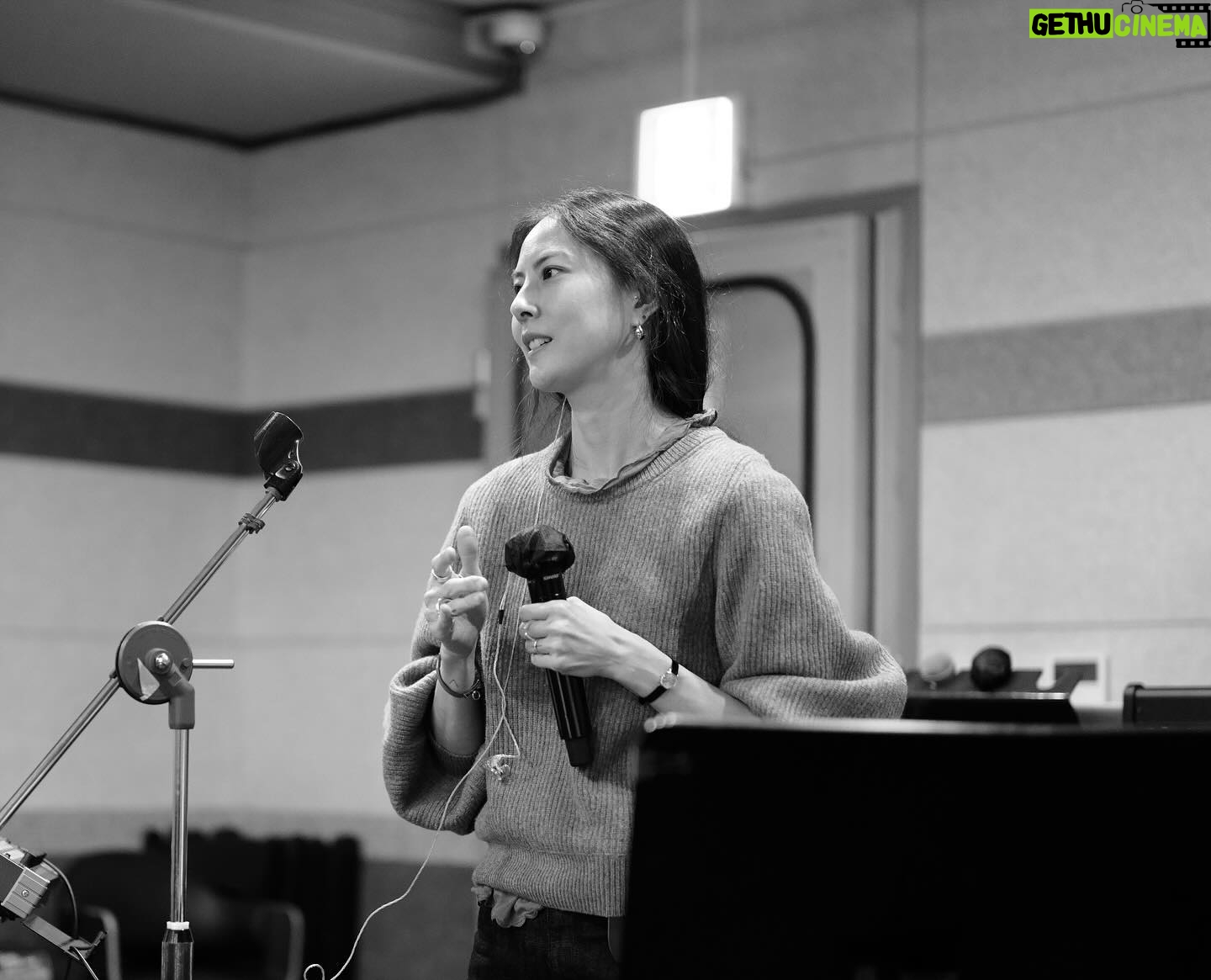 Park Ji-yoon - 1.8K Likes -