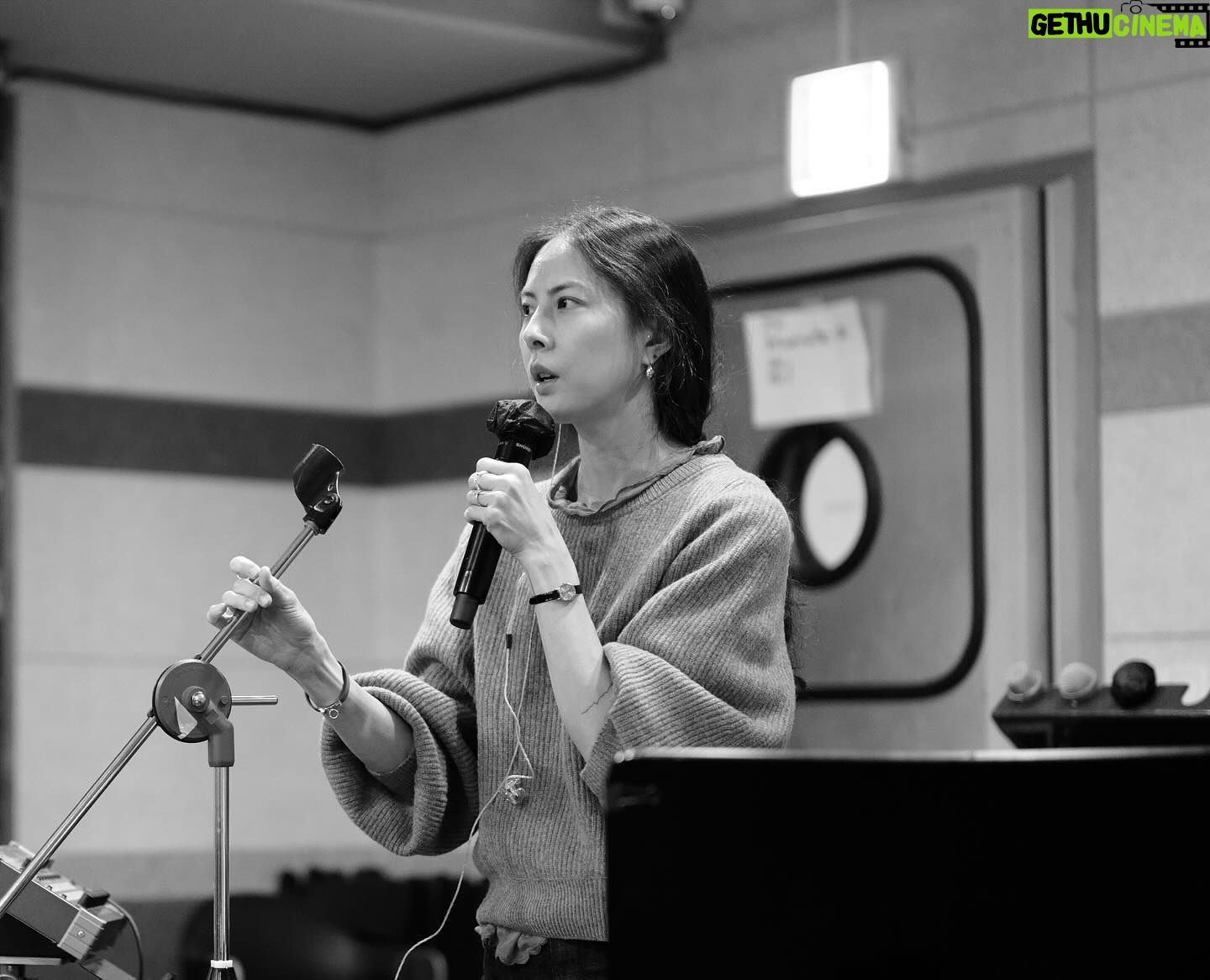 Park Ji-yoon - 1.8K Likes -