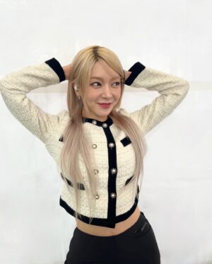 Park Cho-a Instagram - #20230915choa
오랫만에 라이브했어요🎤
#요새들어부쩍#노래가#좋다#초아쒀
