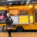 Park Cho-a Instagram - 놀던언니 촬영날 팬분들이 커피차를 두대나 보내주셔서 올해첫 붕어빵도 먹고 비가와도 힘내서 촬영할수있었어요🔥 너무너무 감사합니다 최고오오오오오오👍🏻