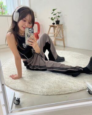 Park Cho-a Instagram - 이런느낌 맞나여어어어어어어어엉
#유투브촬영중🖤