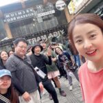 Park Eun-hye Instagram - 필리핀 사람들은 정말 따뜻하다.. 따뜻한 나라에서 따뜻한 사람들과 함께 촬영하니 마음도 따뜻해진다.. 우리가 언제 다시 만날 수 있을지 싶은 마음에 아쉬움이 크지만 내 마음속에 좋은 추억이 남아서 다행이다.. 길에서 차들이 막 끼어들어도 경적 소리 한번 안 내는 참 친절한 필리핀 사람들 .. 또만나요 ~ 한국 스텝과 필리핀 스텝이 함께 만든 #더가디언 좋은 결과 있길~~
