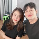 Park Eun-hye Instagram - 야구를 좋아하는 재호는 배우에도 ‘프로’ 라는 말을 붙여서 이렇게 말한다.. “우리 엄마는 프로배우 라고” ㅎㅎ 여기 필리핀에서 필리핀 배우들과 함께 촬영중인데 이들이야말로 진짜 ‘프로 배우’라는 느낌이 든다~ #즐거운촬영장 #더가디언 또 하나의 추억을 만드는 중 ..