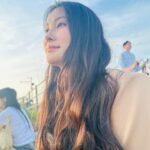 Park Gyu-ri Instagram - ☀️🌊🫧 따뜻해서 몽글거리는 기분