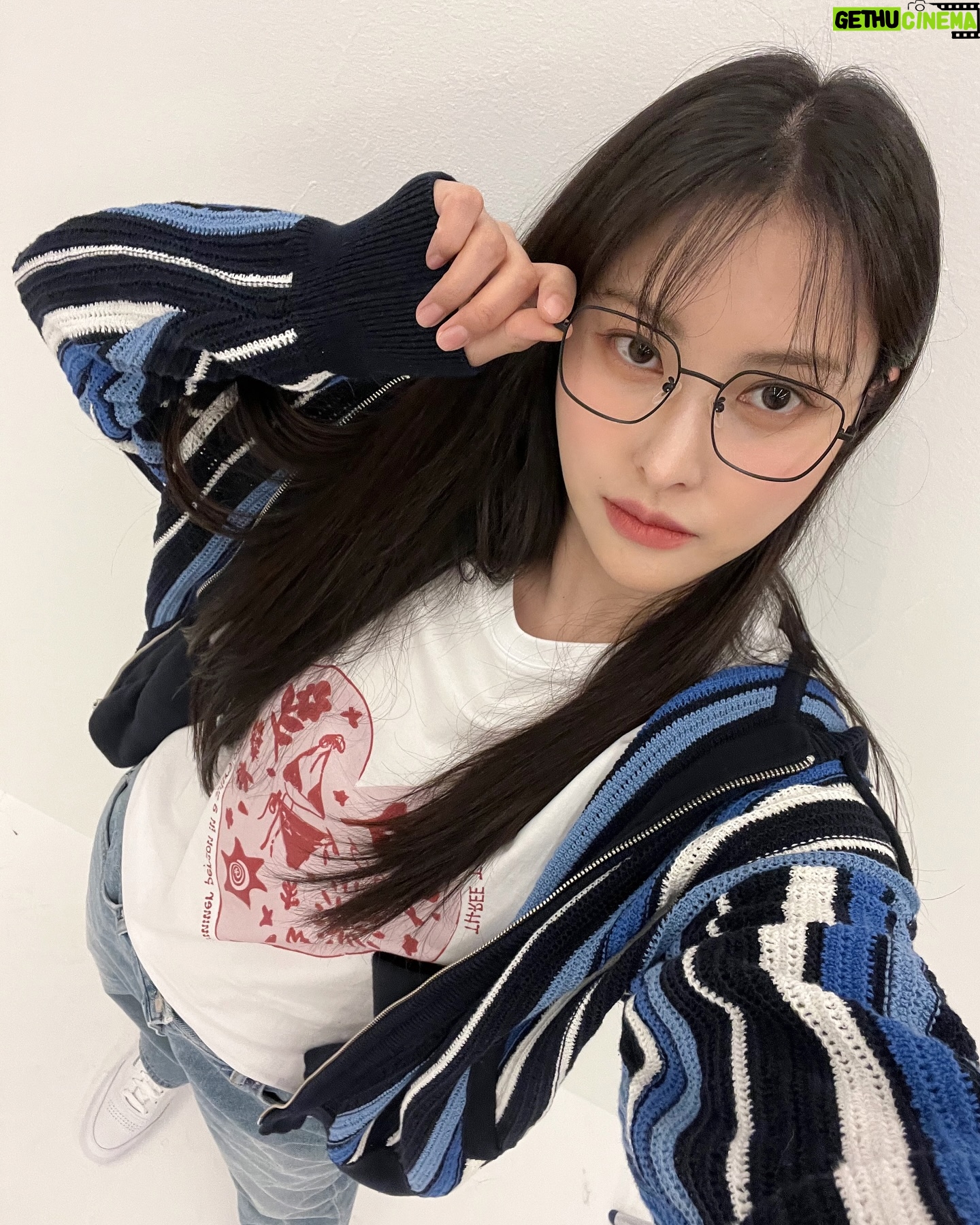 Park Gyu-ri Instagram - ππ«Άπ»5μμ κ·λ¦¬ μλ½ππ»