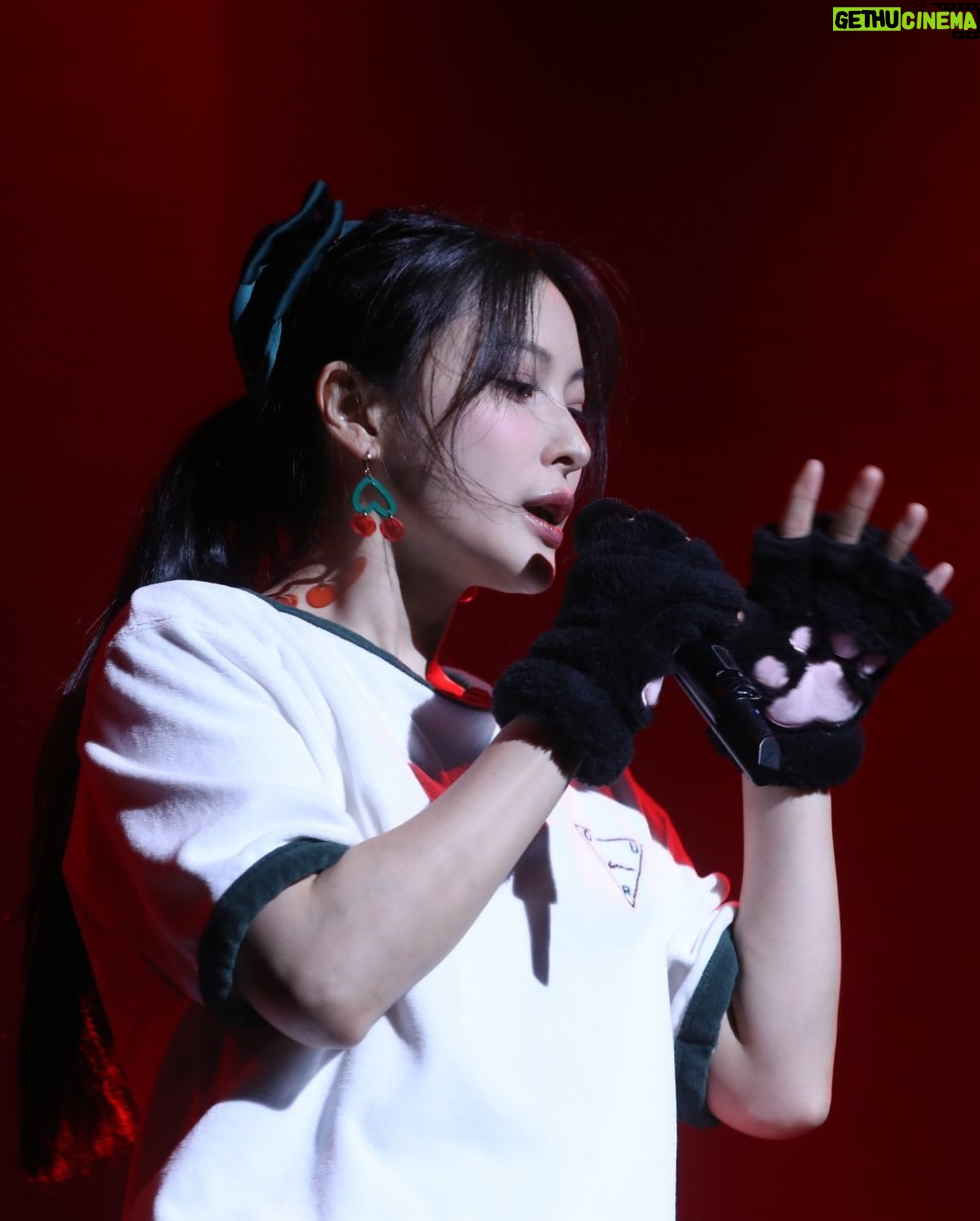 Park Gyu-ri Instagram - HGD Vol.2 2部 天才的なアイドル様🌟