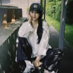 Park Gyu-ri Instagram - 하늘이 우는 것 같은 흐린 날도 좋아한단다