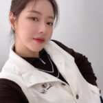 Park Ha-na Instagram - #성수기골프#유튜브 너무 예쁜~#최애#가먼트골프 함께 했어요~🧡 감사합니다~^^#포튼가먼트
