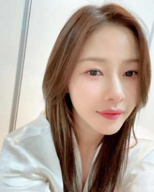 Park Ha-na Instagram - 🤍