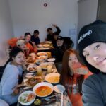 Park Ha-na Instagram - 액셔니사랑🧡 너무 귀엽자나!!! 앗!! 오렌지 군단!!! 엘베샷은 .. 하하 곽작가님 바이...ㅠ 또 만나요~ #액셔니스타#오렌지#골때리는그녀들